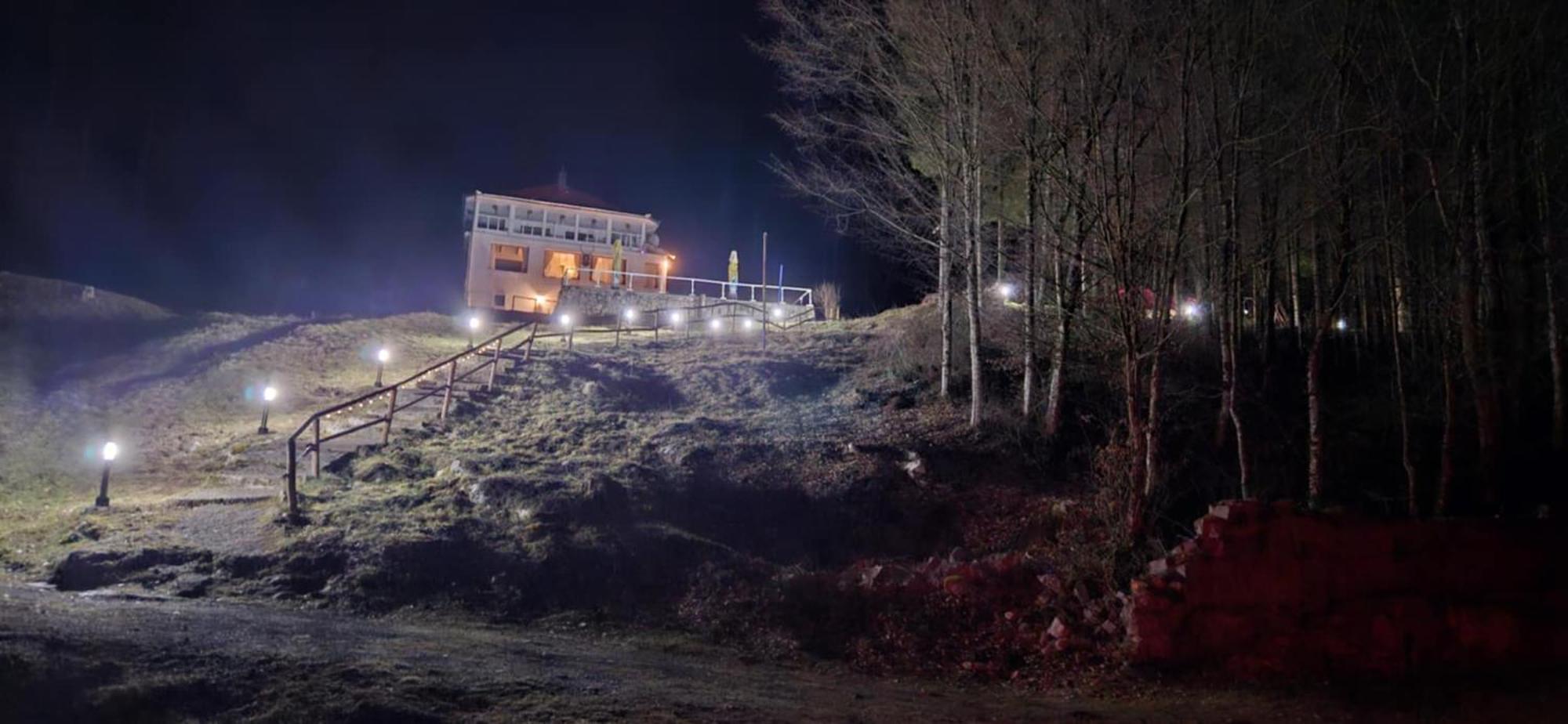 Cabana Cerbu Bozovici Exteriér fotografie