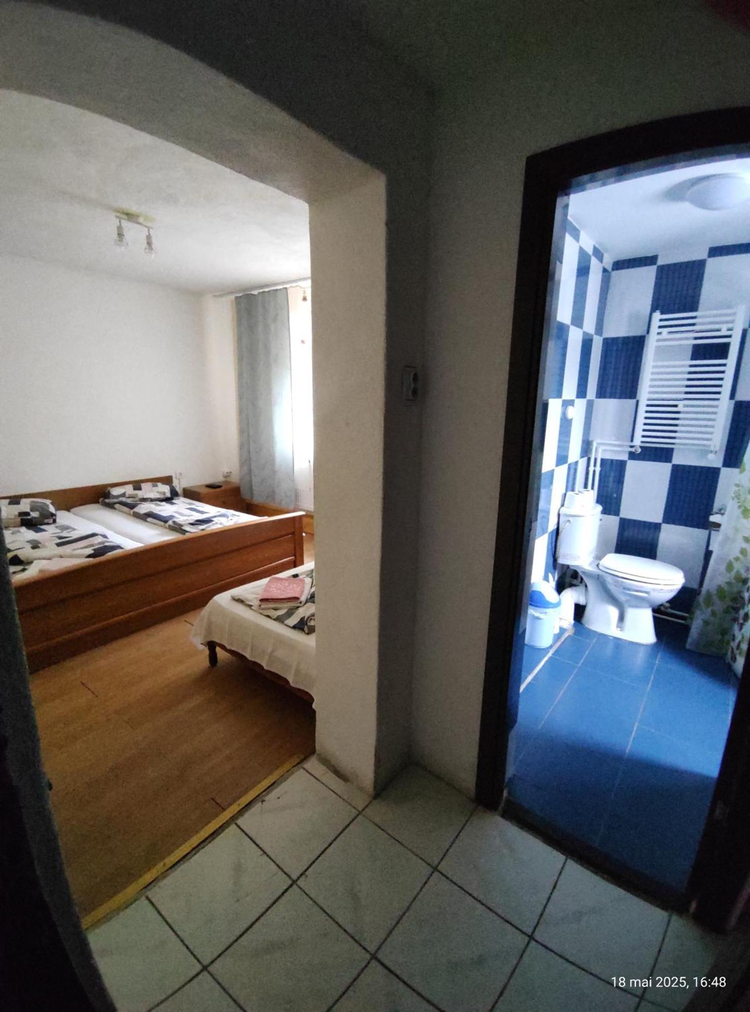 Cabana Cerbu Bozovici Exteriér fotografie